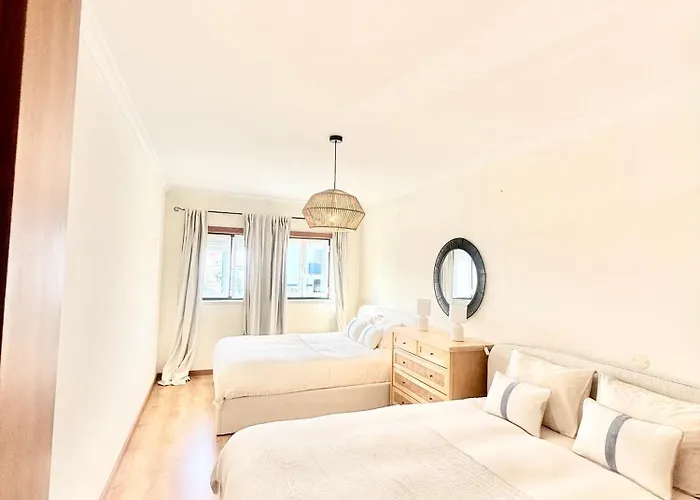 Casa De Sousa-refugio De Surf Entre Peniche E Ericeira *