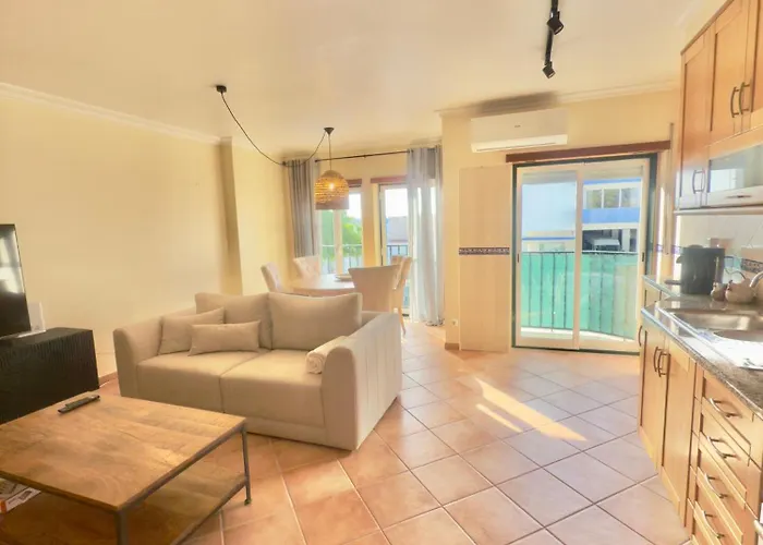 Casa De Sousa-refugio De Surf Entre Peniche E Ericeira Appartement A dos Cunhados